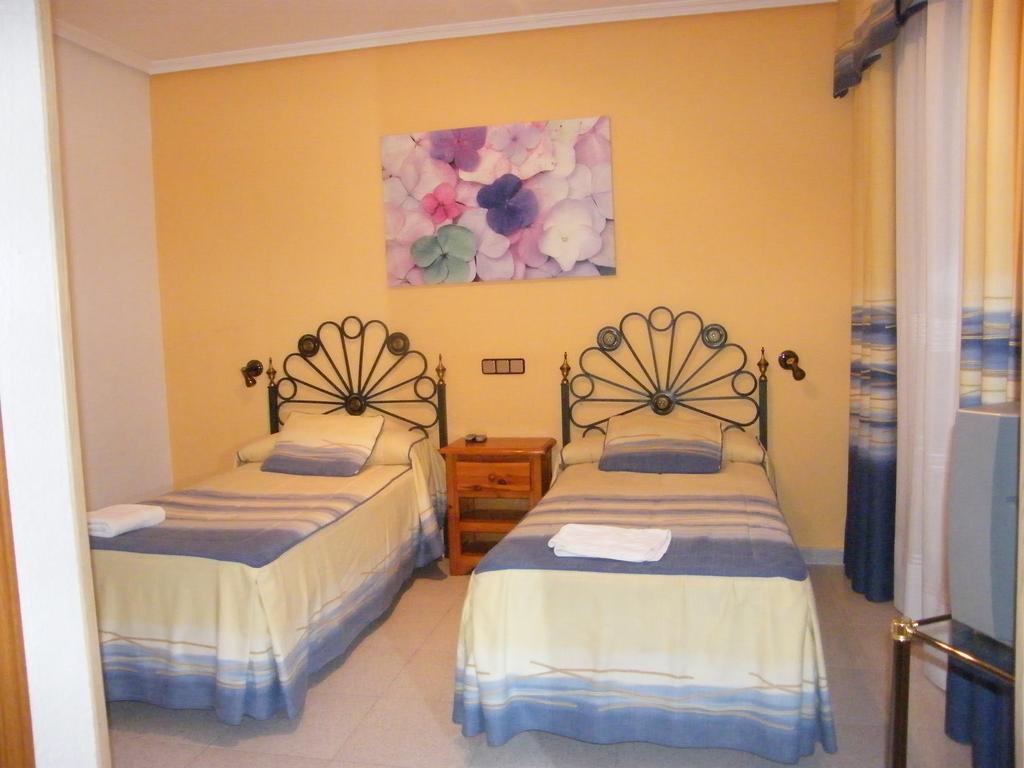 Hostal Dulcinea Esquivias Екстер'єр фото