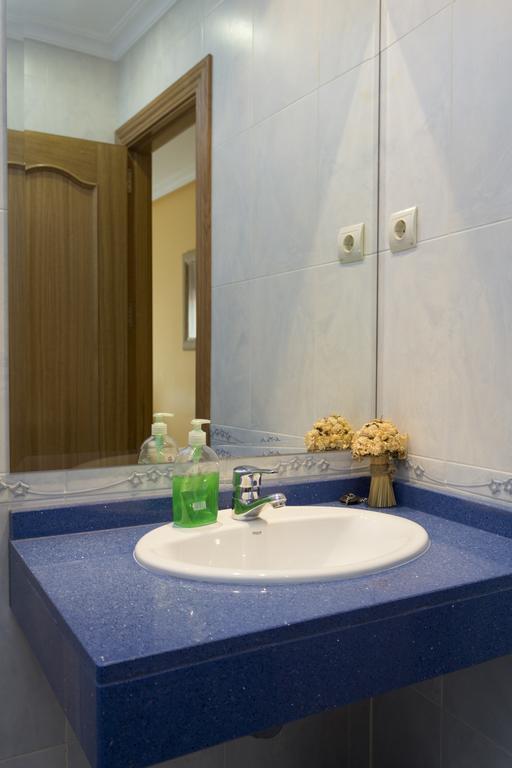 Hostal Dulcinea Esquivias Екстер'єр фото